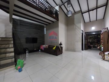 Dijual Rumah plus Ruang usaha Sarijadi Lokasi Stategis Bandung