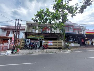 Dijual Rumah plus Ruang usaha Sarijadi Lokasi Stategis Bandung