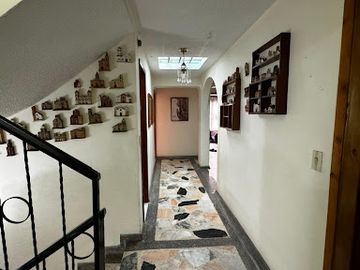 VENTA de CASAS en BOGOTA