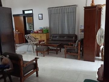 Rpadm Rumah Bendul Merisi Airdas GARASI 2 MOBIL