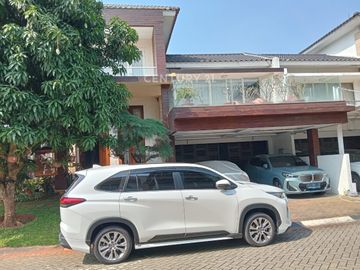 Dijual Rumah Hook Kebayoran Bintaro Sektor 7