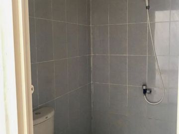 Rumah 425 juta griya raksa jln. Bni bedahan depok