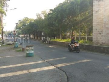 Rumah 2 lantai jemursari, baru minimalis strategis hanya 2M-an