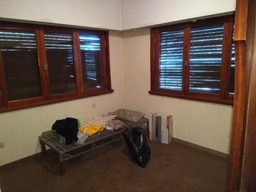 Chalet en venta en Castelar Norte