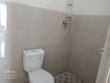 RUMAH MURAH TERLARIS SEMI MINIMALIS AKSES MOBIL MASUK DICITAYAM