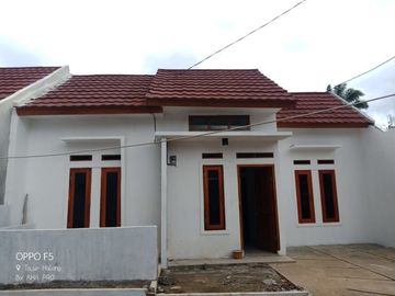 RUMAH MURAH TERLARIS SEMI MINIMALIS AKSES MOBIL MASUK DICITAYAM