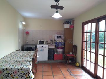 EXCELENTE CHALET 3 AMBIENTES
