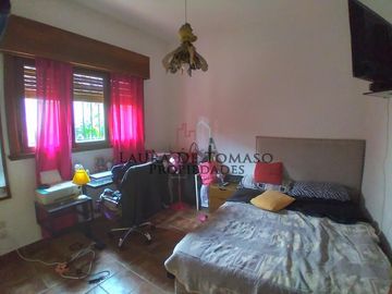 EXCELENTE CHALET 3 AMBIENTES