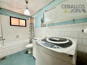 Casa en venta de 5 dorm. en Villa Alemana