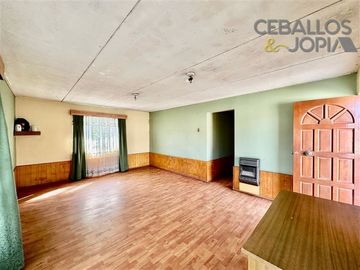 Casa en venta de 5 dorm. en Villa Alemana