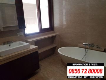 DIJUAL RUMAH MODERN ISTIMEWA at Jl GAHARU CIPETE, JAKSEL