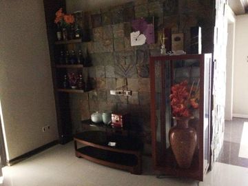 With Swimming Pool House and Lot for Rent in Angeles City