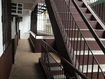 MALIBAY PASAY CITY NEAR EDSA 25-ROOMS STAFF HOUSE BLDG