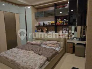 Disewakan Rumah Mediterania Boulevard