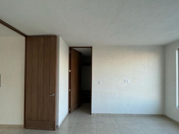 CASA EN CAÑADAS DEL BOSQUE, MORELIA