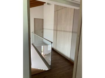 Hermosa Casa en Unidad Cerrada en El Retiro