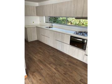 Hermosa Casa en Unidad Cerrada en El Retiro