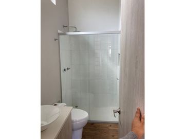 Hermosa Casa en Unidad Cerrada en El Retiro