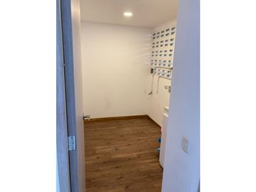 Hermosa Casa en Unidad Cerrada en El Retiro