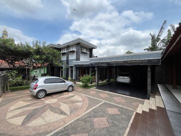 Rumah Luas 2 Lt 7 Menit ke Gerbang Tol Jatiasih 1 Bebas Banjir J-39866