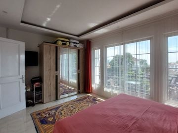 Dijual Rumah Siap Huni Swimming Pool MEDITERANIA Sentul City Bogor