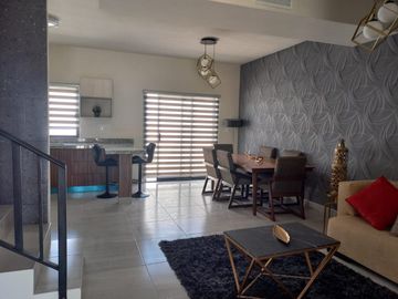 CASA EN VENTA EN  RESIDENCIAL  LAS PUERTAS