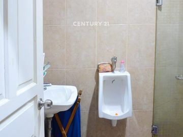Dijual Rumah Luas Nyaman Dan Strategis 5561