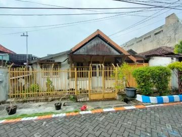Dijual rumah di Donokerto Surabaya