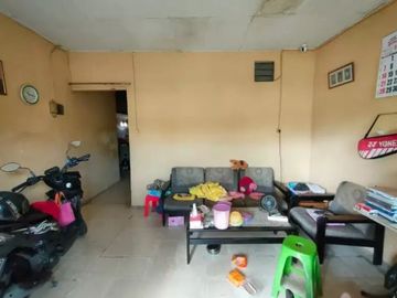 Dijual rumah di Donokerto Surabaya