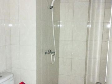 Disewa Murah Apartemen Springlake 2BR Kosong View Pool