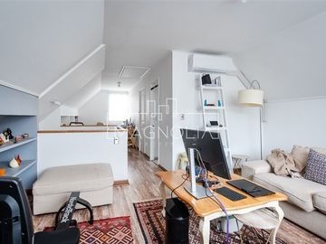Casa en venta de 3 dorm 3 baños mas Serv en Lo Barnechea