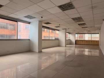 Arriendo Oficina La Porciuncula