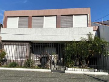 Chalet en Venta Ramos Mejia / La Matanza (A108 7195)