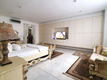 RUMAH LUXURIOUS at Jl BANGKA / KEMANG, JAKSEL