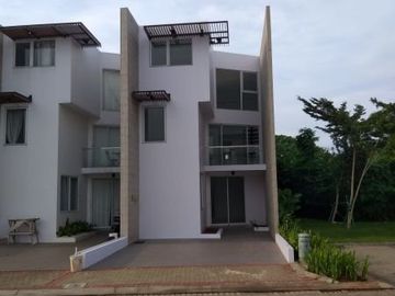 Rumah Hommy Siap Huni Di Sektor 9 - SC 0452 BR