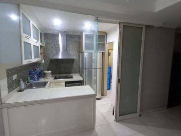 DISEWA !! APARTEMENT LOKASI OK di Gading Resort Residence