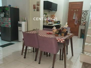 Rumah 2 Lantai Lokasi Strategis Dekat Stasiun Sudimara 5419
