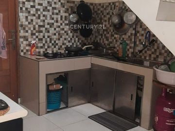 Rumah 2 Lantai Lokasi Strategis Dekat Stasiun Sudimara 5419