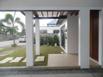 Elegant Fully Furnished House for Sale with Pool in Hensonville Angeles City Near SM Clark