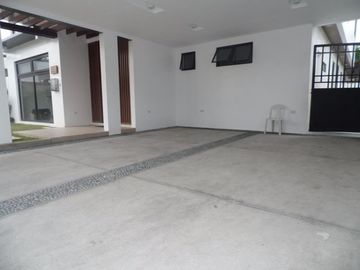 Elegant Fully Furnished House for Sale with Pool in Hensonville Angeles City Near SM Clark