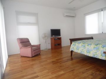 Elegant Fully Furnished House for Sale with Pool in Hensonville Angeles City Near SM Clark
