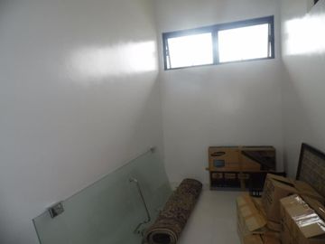 Elegant Fully Furnished House for Sale with Pool in Hensonville Angeles City Near SM Clark