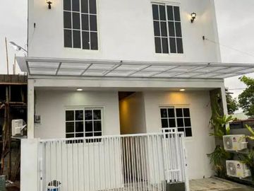 Rumah Kost 8 Kamar Luas 77 di Akordion Sukarno Hatta Malang
