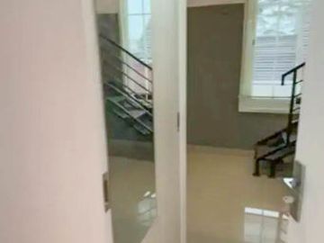 Rumah Kost 8 Kamar Luas 77 di Akordion Sukarno Hatta Malang