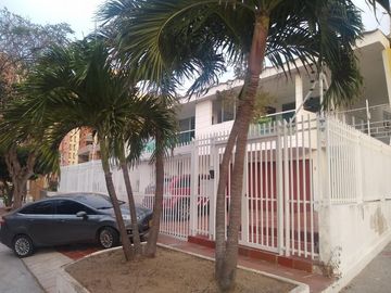 casa en venta en el tabor. Cod V100126