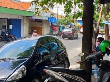 Rumah disewakan Dukuh Kupang Barat Surabaya