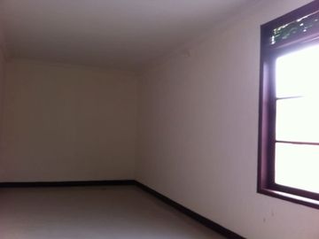 Rumah Taman Kopo Indah 3 dekat Holis, Nata Endah, tol Margaasih Bandung