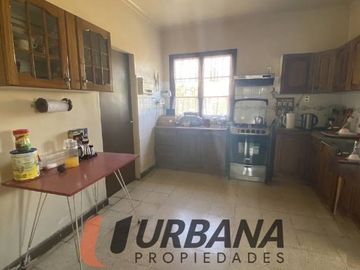 AMPLIA CASA EN SECTOR COMERCIAL COQUIMBO