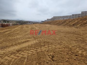 ¿Buscas el lugar ideal para desarrollar proyectos turísticos, hoteleros o comerciales? Te presentamos un terreno de 739.20 metros cuadrados ubicado en