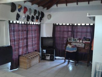 Propiedad para 2 familias proxima acceso Oeste